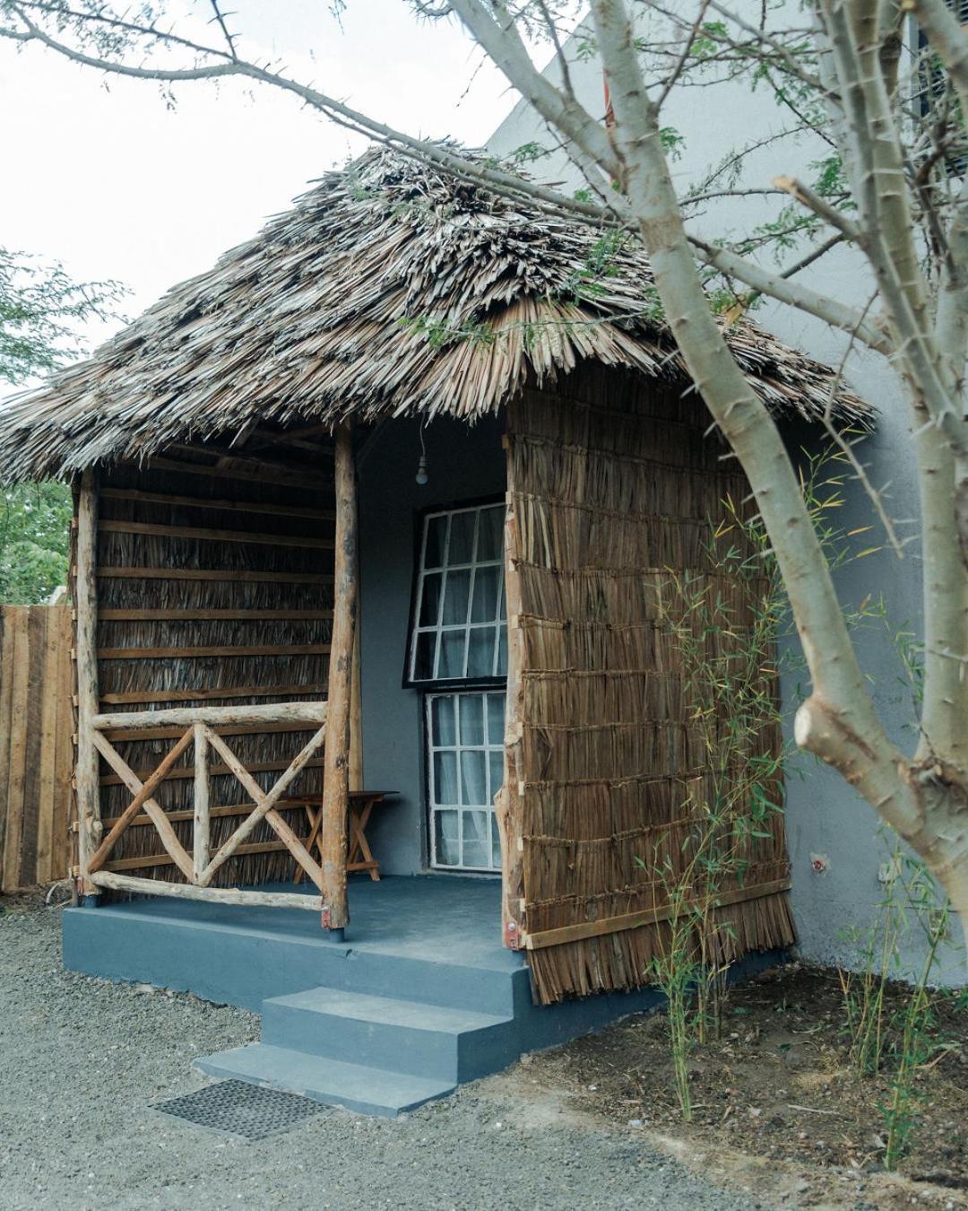 Kutoka * Arusha