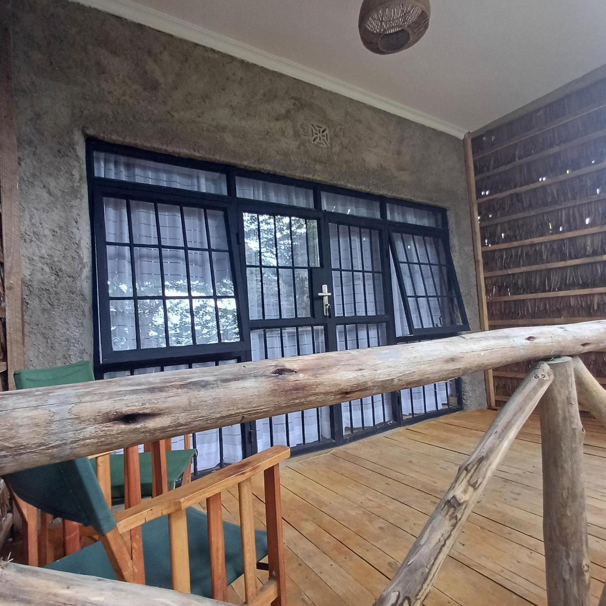 Kutoka * Arusha